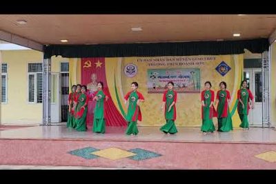 Văn nghệ 9C năm học 2023 2024