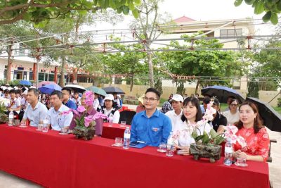 Lễ kỷ niệm 95 năm ngày thành lập Đoàn TNCS Hồ Chí Minh – Lễ kết nạp Đoàn viên mới – Lễ trưởng thành Đội cho các em học sinh lớp 9